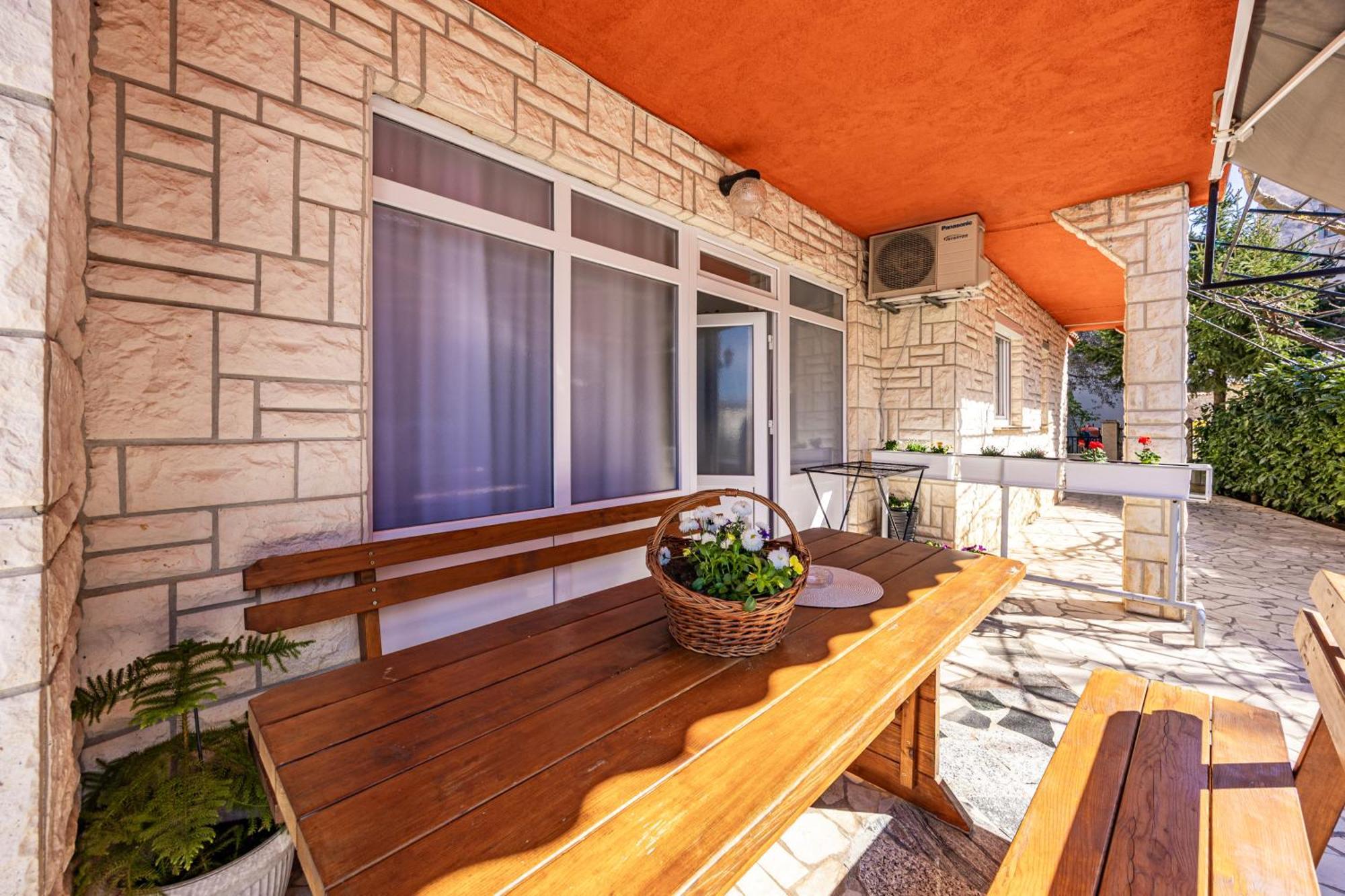 Apartment Lejla Šišan Kültér fotó