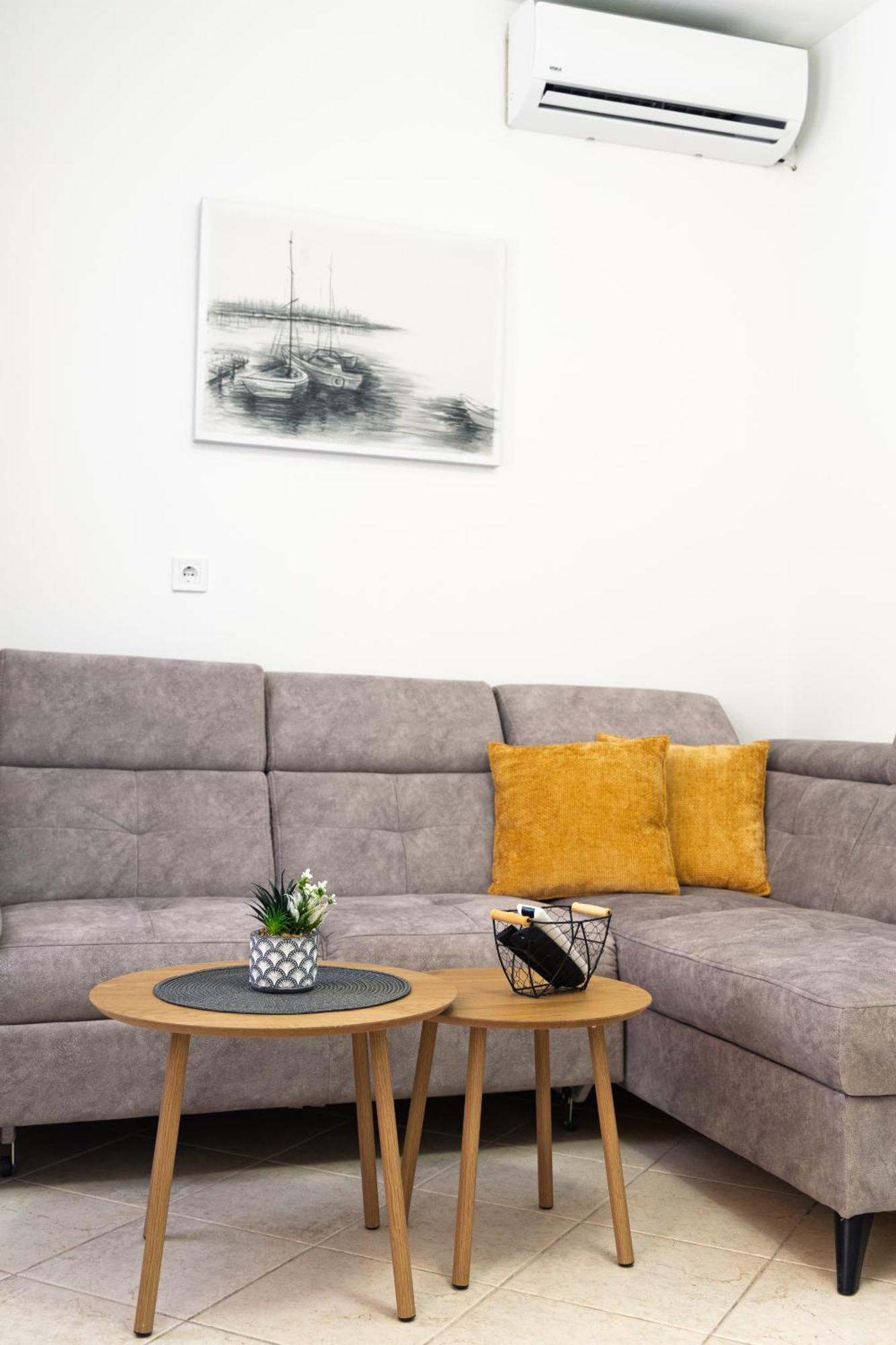 Apartment Lejla Šišan Kültér fotó